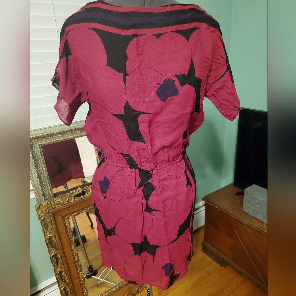 Vintage 80s Women's Fuchia Floral Short Sleeve Mini Dress